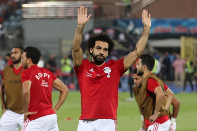 صورة محمد صلاح يتلقى خبراً ساراً من مصر – رياضة – عربية ودولية