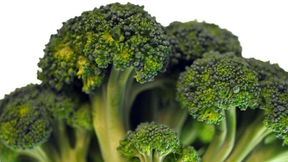 For These Reasons You Should Eat Broccoli The Key To Fitness And A Friend Of The Heart
