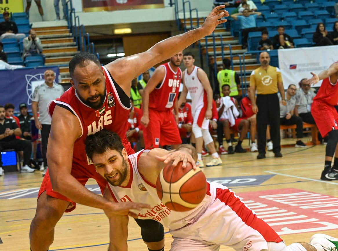 من لقاء المنتخب أمام بيروت. تصوير: أسامة أبوغانم