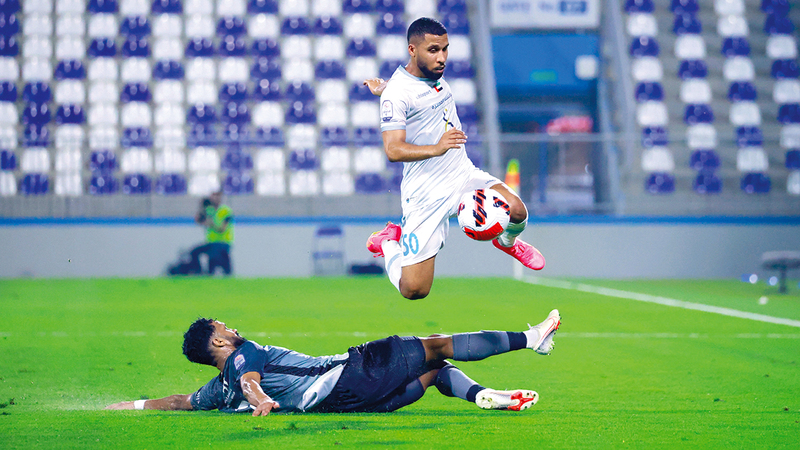 دبا الفجيرة فاز على النصر 2-1 في الجولة 24. من المصدر