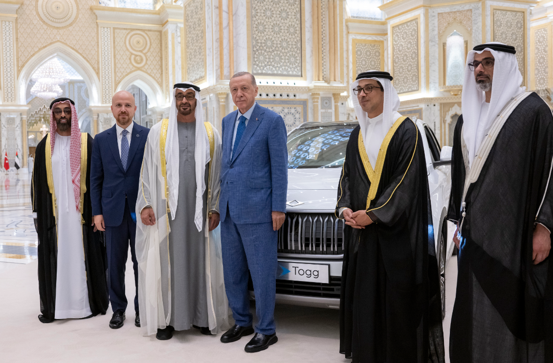 President Erdogan Gifts President Sheikh Mohammed bin Zayed Al Nahyan with a ‘Tog’ Electric Car as a Symbol of Strong Bilateral Relations