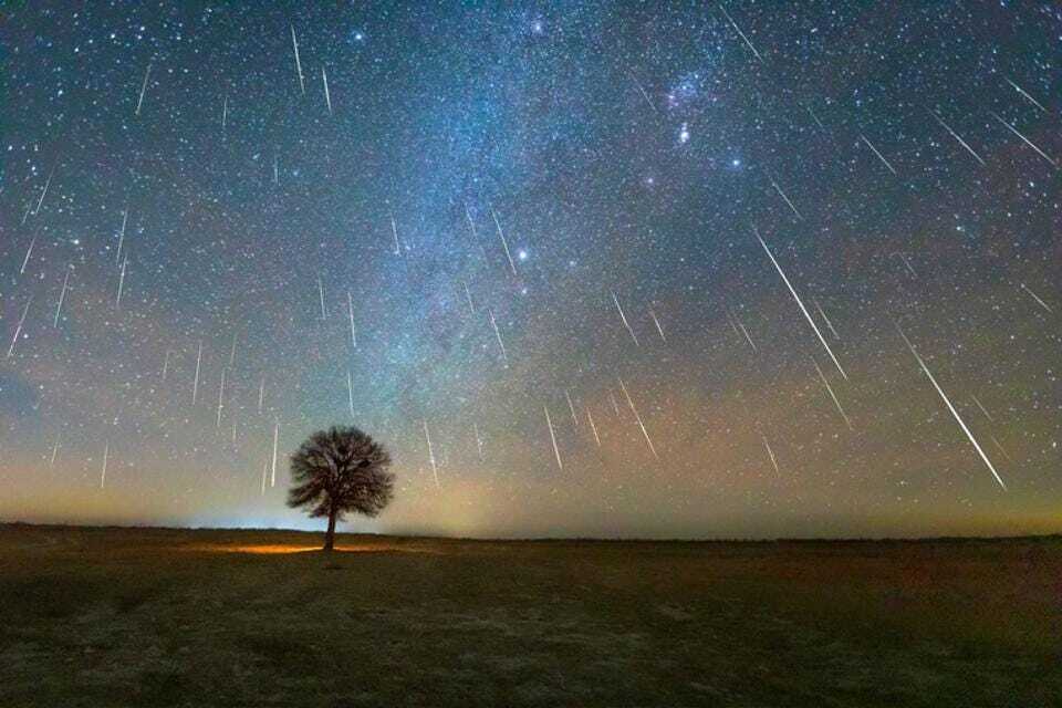 The Perseids: Spectacular Meteor Showers in the Earth’s Atmosphere