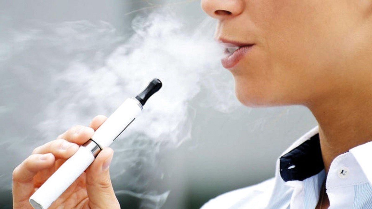 The Potential Negative Effects of Vaping on Oral Health