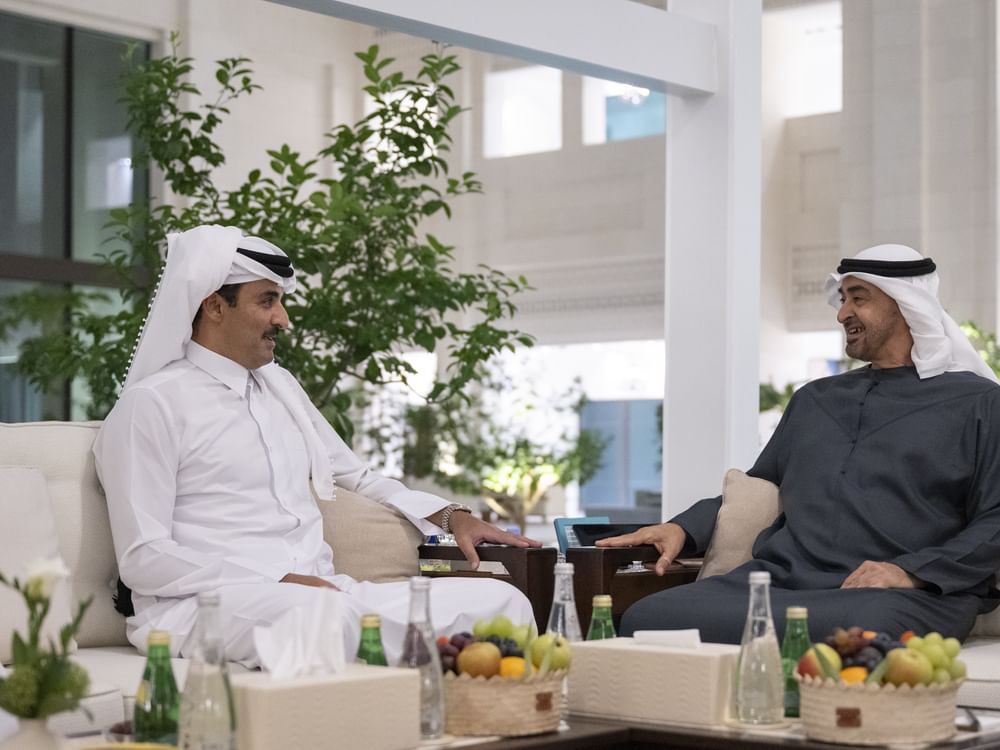 His Highness Sheikh Mohammed bin Zayed Al Nahyan and His Highness Sheikh Tamim bin Hamad Al Thani Discuss Fraternal Relations and Joint Cooperation