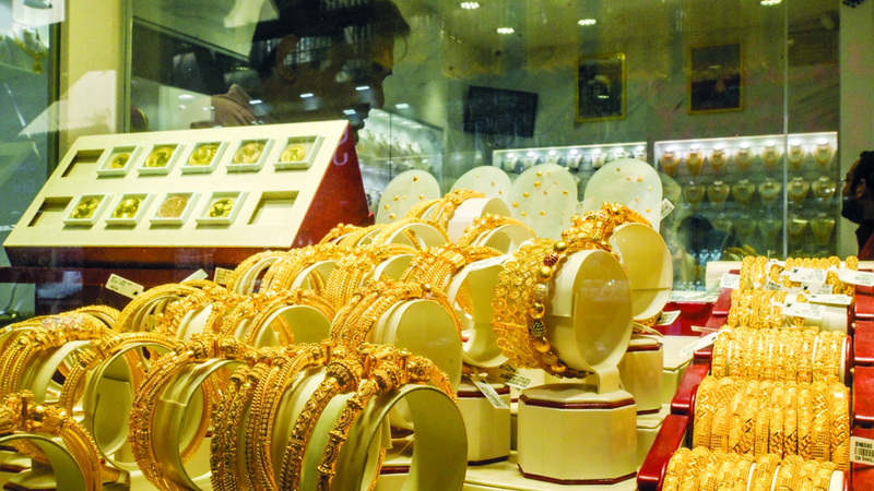 Dubai Gold Market Sees Surge in Demand and Tourist Purchases Following Price Declines