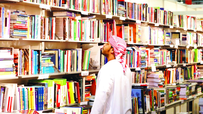 «شهر القراءة» تحوّل إلى موسم سنوي للاحتفاء بالكتاب والأدباء على مستوى الدولة. أرشيفية