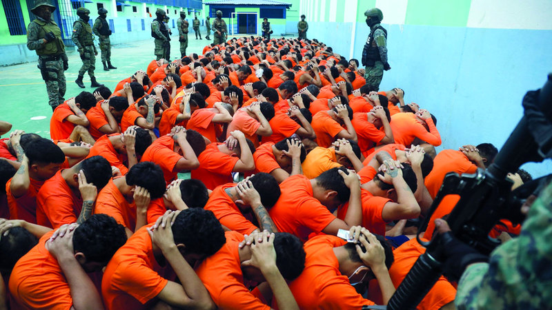 سجون الإكوادور باتت مكتظة بالنزلاء. أ.ب
