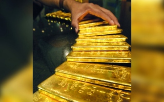 الصورة: الذهب يتراجع عالمياً
