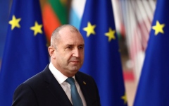 الصورة: الرئيس البلغاري يغادر اجتماعاً غاضباً بسبب تأخر رئيس وزراء الجبل الأسود