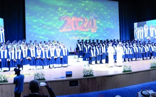 الصورة: مجمع زايد التعليمي في قطاة يحتفل بتخريج طلبة «الثانوية»