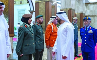 الصورة: حمدان بن محمد: المؤسسة العسكرية سرّ للاستقرار والازدهار وحماية مكتسبات الإمارات