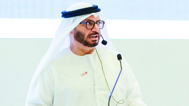 د. أنور قرقاش: على الموظف الحكومي أن يتمتع بقيم أخلاقية تتسق مع قيم المجتمع الإماراتي وأن يتخذ من قادته نموذجاً يحتذى في التواضع والإيجابية.