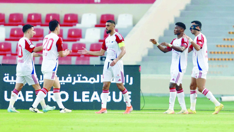 فوز الشارقة على النصر في الدوري نقطة تحوّل للفريق. تصوير: يماني العفاري