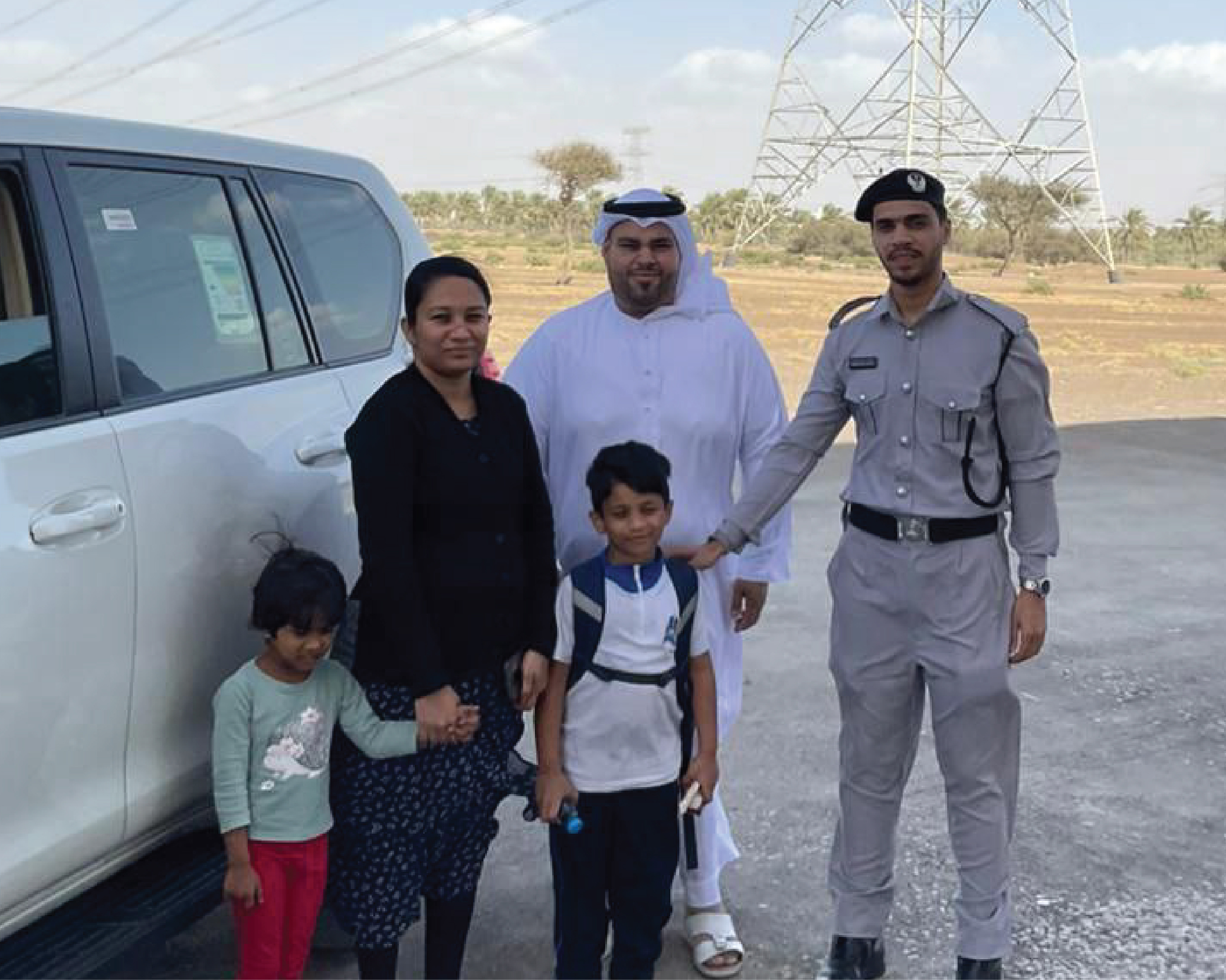 شرطة عجمان تعيد طفلاً مفقوداً لوالديه في منطقة المنامة