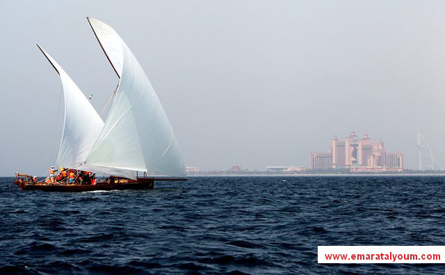 من فعاليات سباق  القفال للسفن الشراعية التراثية المحلية، الذي اقيم في جزيرة صير بونعير، تحت رعاية سمو الشيخ حمدان بن راشد آل مكتوم ،نائب حاكم دبي وزير المالية--ا.ب.ا