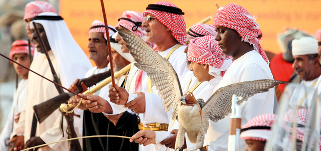 التراث غير المادي واحدة من أهم ركائز الهوية الثقافية والحضارية.

أرشيفية